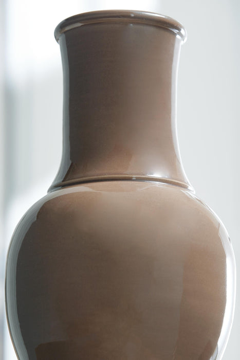 Tillmer Vase