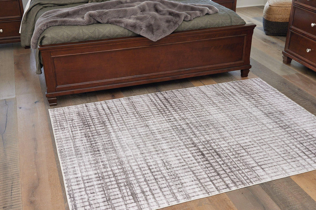 Moorhill 5' x 7' Rug