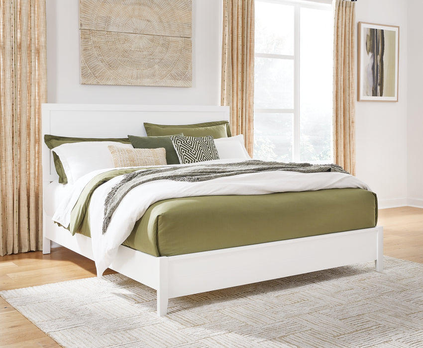 Binterglen King Panel Bed with Dresser and Nightstand