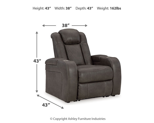 Fyne-Dyme Sofa, Loveseat and Recliner