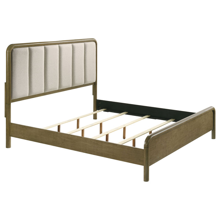 Amsbury 59-inch Upholstered Eastern King Bed Nutmeg